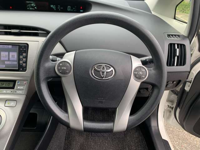 Toyota PRIUS 2012-02 2790-18