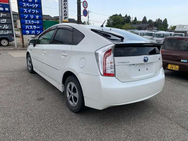 Toyota PRIUS 2012-02 2790-4