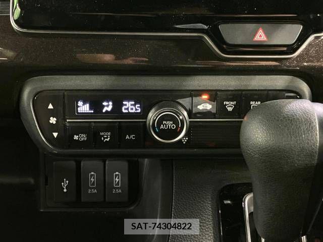 Honda N BOX CUSTOM 2018-06 204911-7