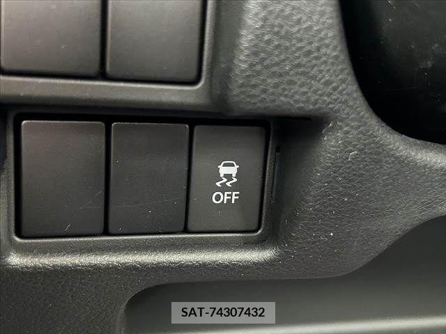Suzuki SPACIA 2021-07 341117-21