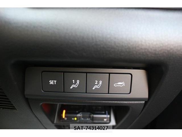 Mazda CX-30 2022-01 205034-3