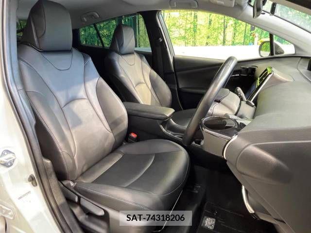 Toyota PRIUS 2021-02 341834-9