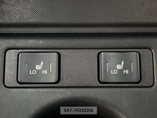 Toyota PRIUS 2021-02 341834-8