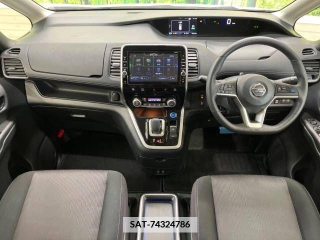 Nissan SERENA 2018-06 367687-1
