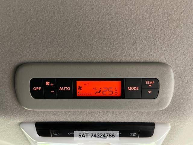 Nissan SERENA 2018-06 367687-10