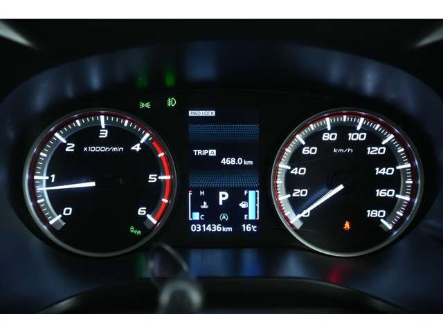 Mitsubishi DELICA D5 2022-09 189230-11