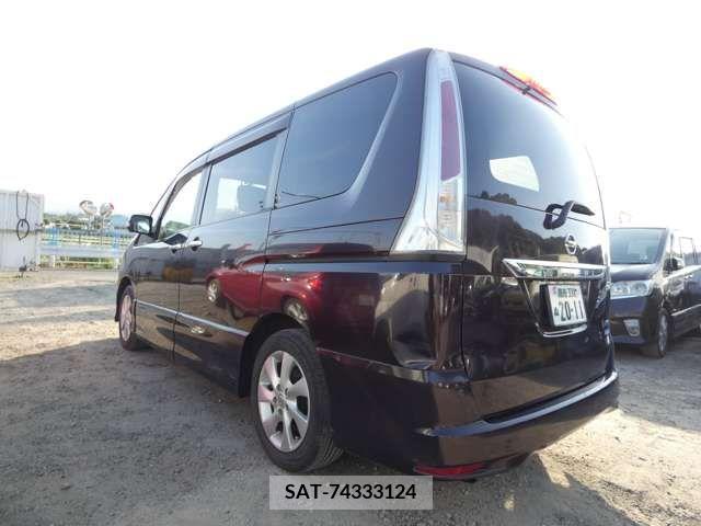 Nissan SERENA 2011-02 256172-3