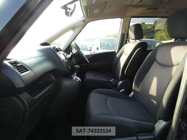 Nissan SERENA 2011-02 256172-2