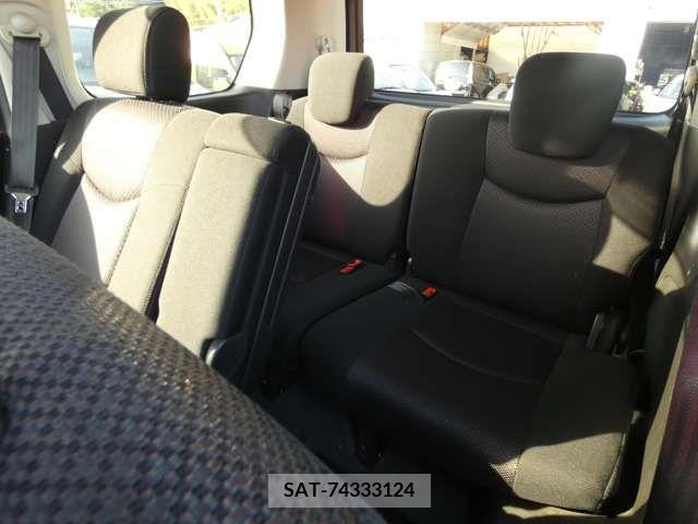 Nissan SERENA 2011-02 256172-8