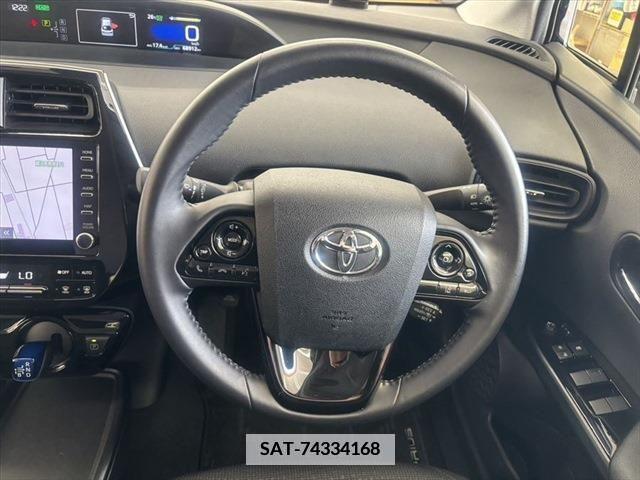 Toyota PRIUS 2022-02 382732-22