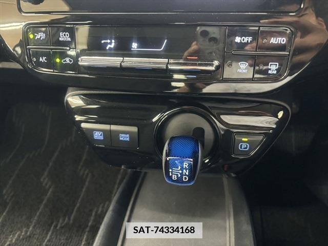 Toyota PRIUS 2022-02 382732-28