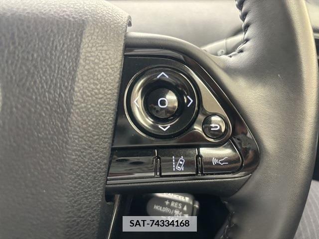 Toyota PRIUS 2022-02 382732-26