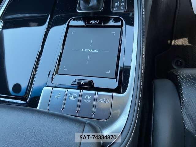 Toyota LS 2017-12 254547-10