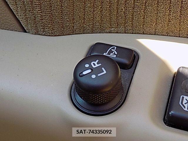 Daihatsu ATRAI WAGON 2016-02 215066-14