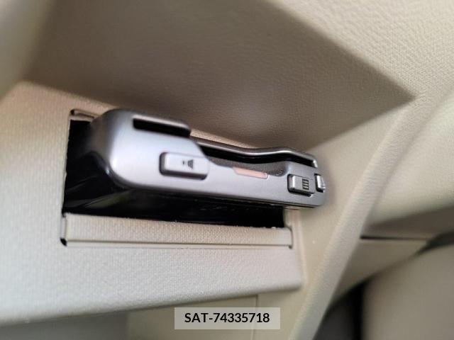 Mazda CAROL 2013-06 305274-18