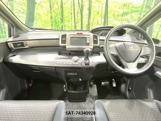 Honda FREED SPIKE 2010-08 302823-1
