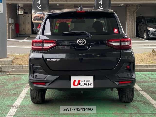 Toyota RAIZE 2023-09 324445-18