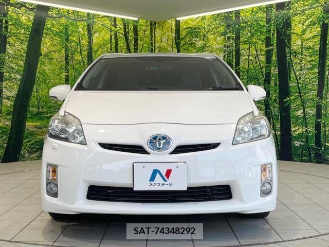Toyota PRIUS 2010-09 322109-14