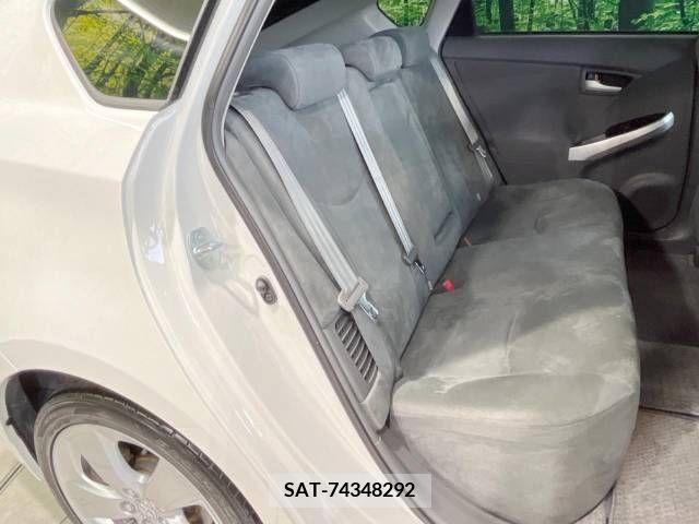 Toyota PRIUS 2010-09 322109-9