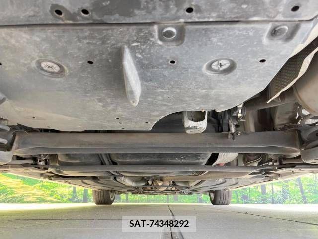 Toyota PRIUS 2010-09 322109-19