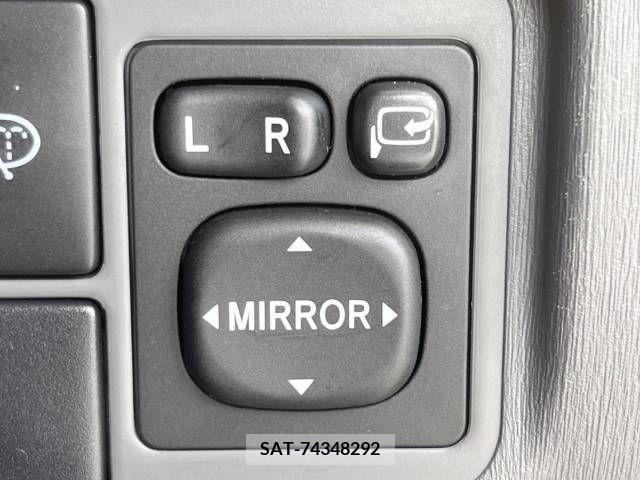 Toyota PRIUS 2010-09 322109-7