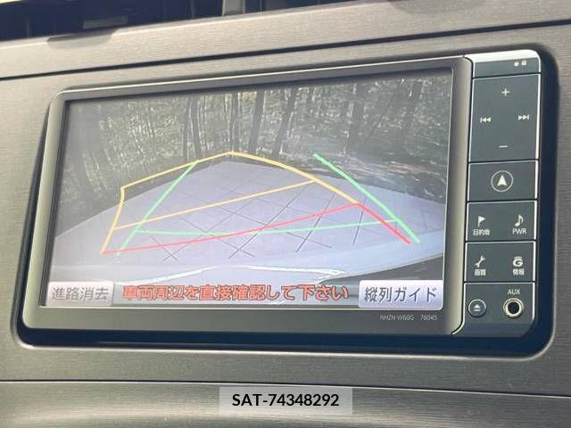 Toyota PRIUS 2010-09 322109-3