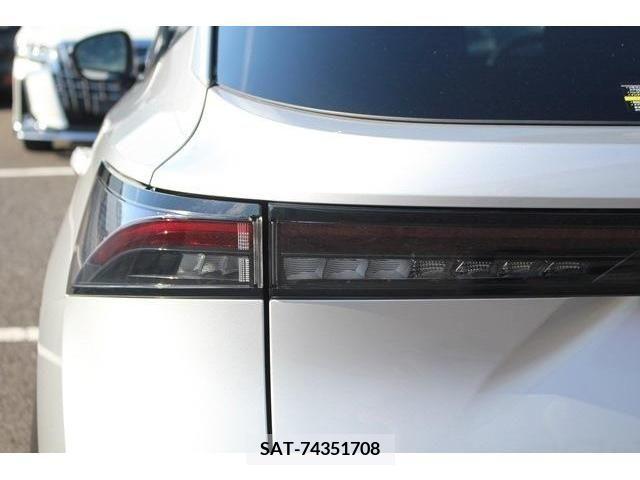 Nissan Ariya 2022-05 371648-12