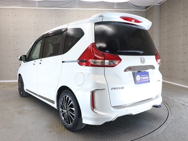 Honda FREED 2020-11 19498-24