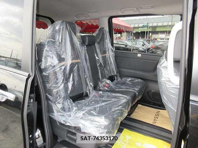 Nissan SERENA 2024-03 285271-12