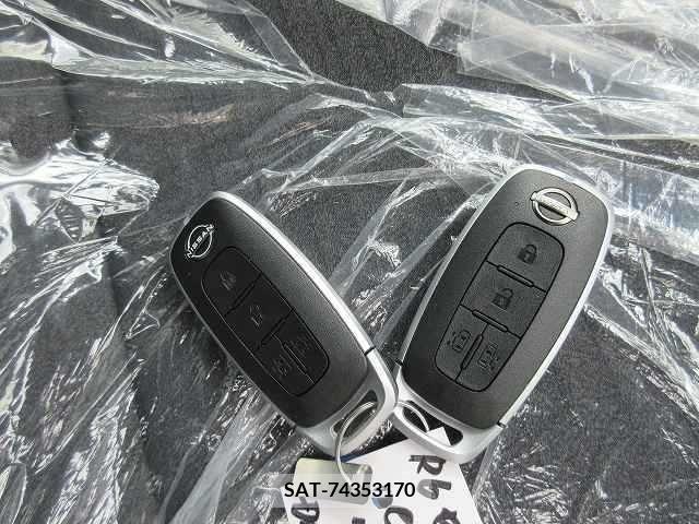 Nissan SERENA 2024-03 285271-16