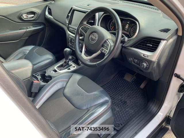 Jeep CHEROKEE 2016-11 205656-2