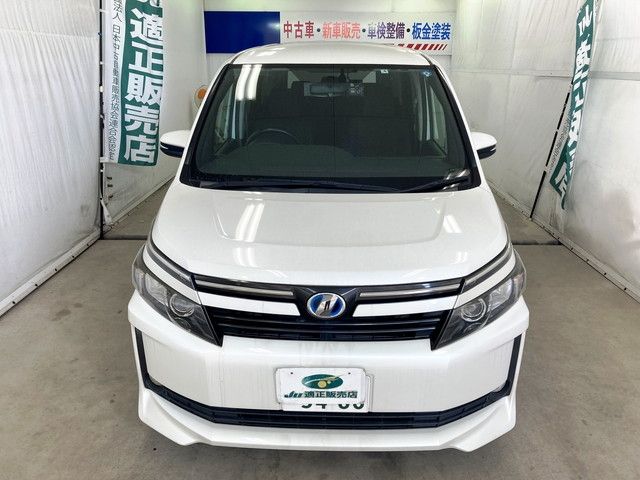 Toyota VOXY HYBRID 2015-06 16680-5