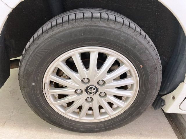 Toyota VOXY HYBRID 2015-06 16680-8