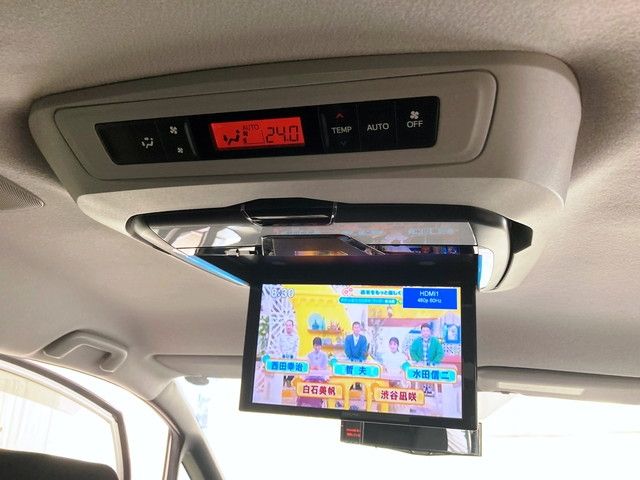 Toyota VOXY HYBRID 2015-06 16680-26