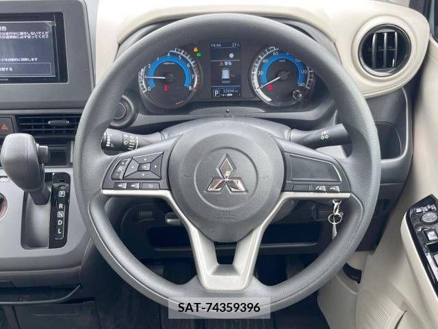 Mitsubishi EK WAGON 2022-03 300884-9