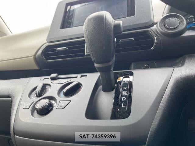Mitsubishi EK WAGON 2022-03 300884-18