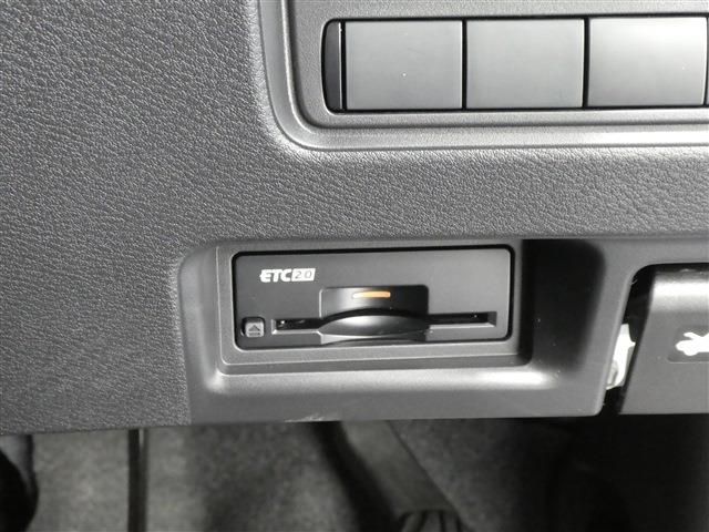 Nissan SERENA 2023-03 11651-29