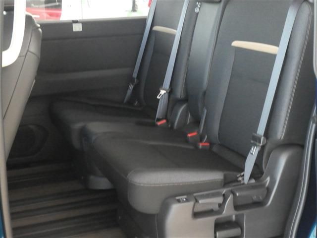 Nissan SERENA 2023-03 11651-15