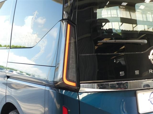 Nissan SERENA 2023-03 11651-25