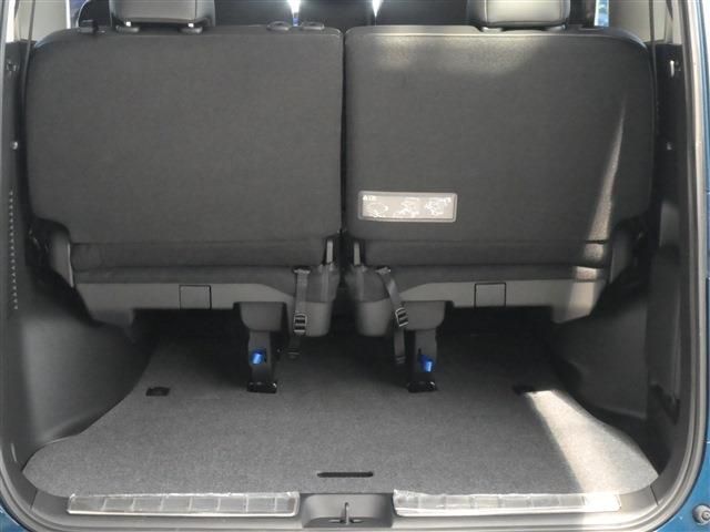 Nissan SERENA 2023-03 11651-17
