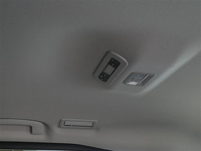 Nissan SERENA 2023-03 11651-10