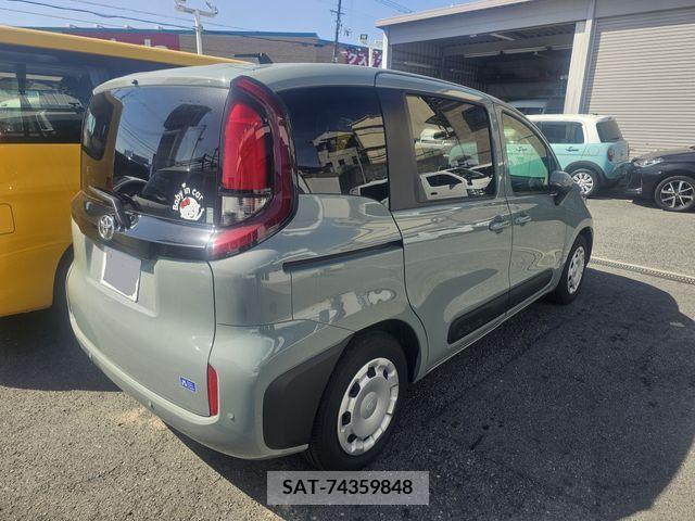 Toyota SIENTA 2023-01 285036-1