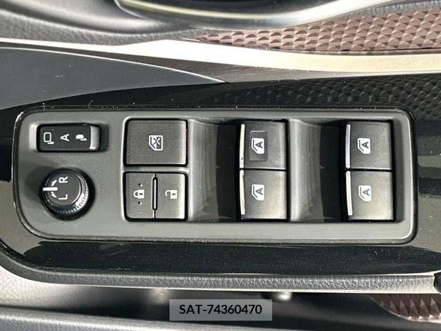 Toyota C-HR 2017-07 373396-6