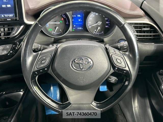 Toyota C-HR 2017-07 373396-11
