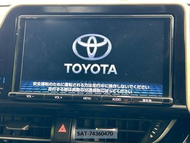 Toyota C-HR 2017-07 373396-2