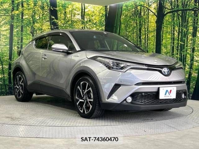 Toyota C-HR 2017-07 373396-16
