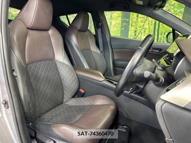 Toyota C-HR 2017-07 373396-8