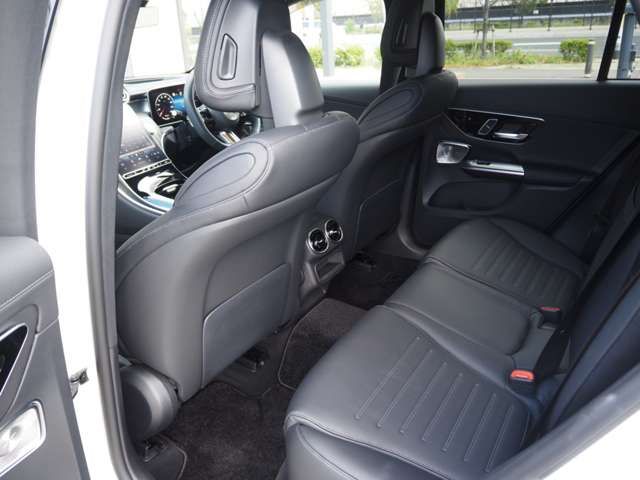 Mercedes Benz GLC-CLASS 2023-03 185709-13