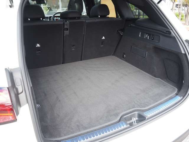 Mercedes Benz GLC-CLASS 2023-03 185709-18
