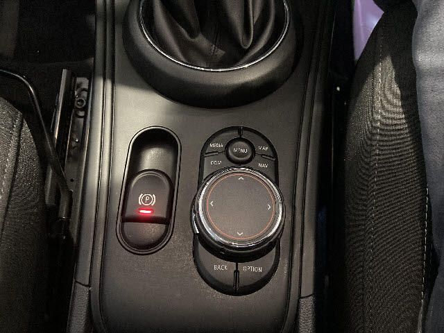 Bmw MINI 2018-09 6275-8